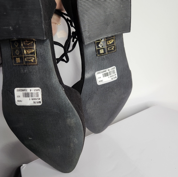 Penningtons Extra Wide Width Lace up Dressy Flats size 7WW NWT - Picture 8 of 9